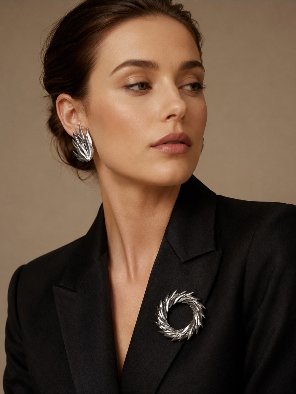 Silver Leaf Statement Brooch and Earrings Set - Elegant Silver Women’s Jewelry